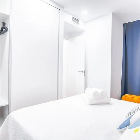 Expoholidays Centro Parking Gratis *